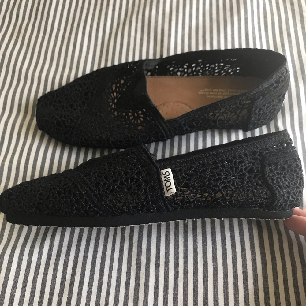 Toms Moroccan crochet/lace slip-ons.